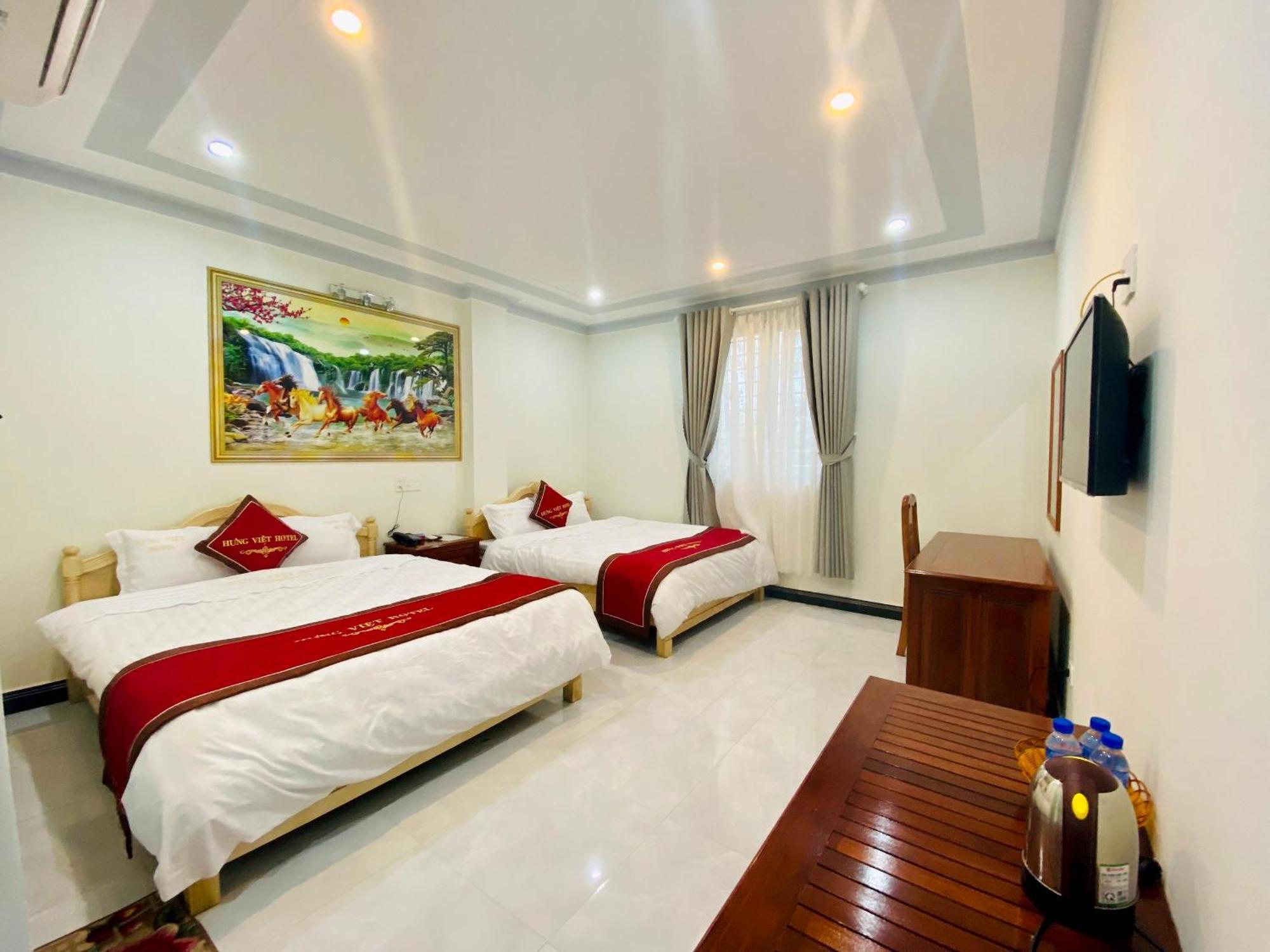 Khach San Hung Viet Hotel Kon Tum Exterior photo